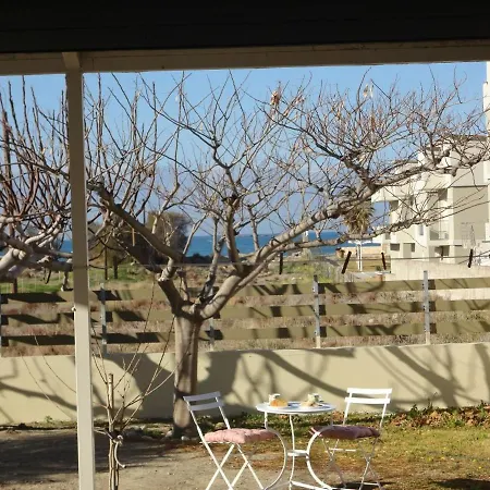 Holiday home Garden House, Kalamaki *
