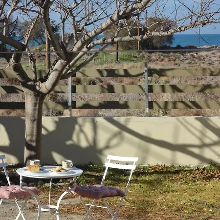 Garden House, Kalamaki *