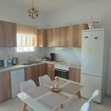 Holiday home Garden House, Kalamaki