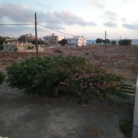 Holiday home Garden House, Kalamaki Tympaki
